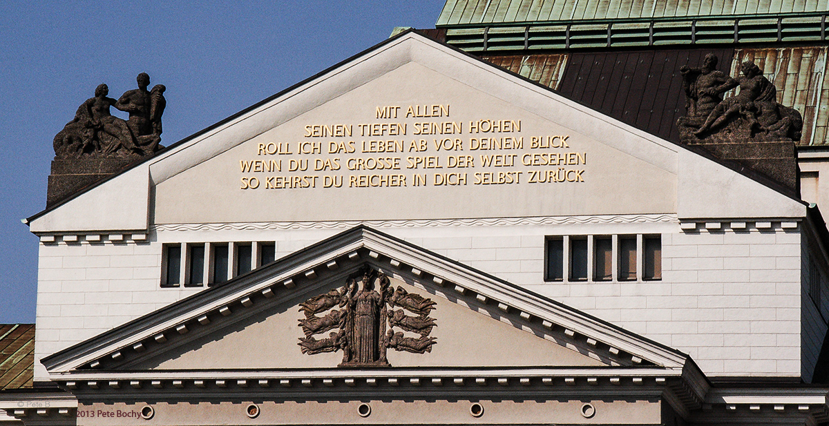 Mit Allen Seinen Tiefen Seinen Höhen Roll Ich Das Leben Ab Vor Deinem Blick