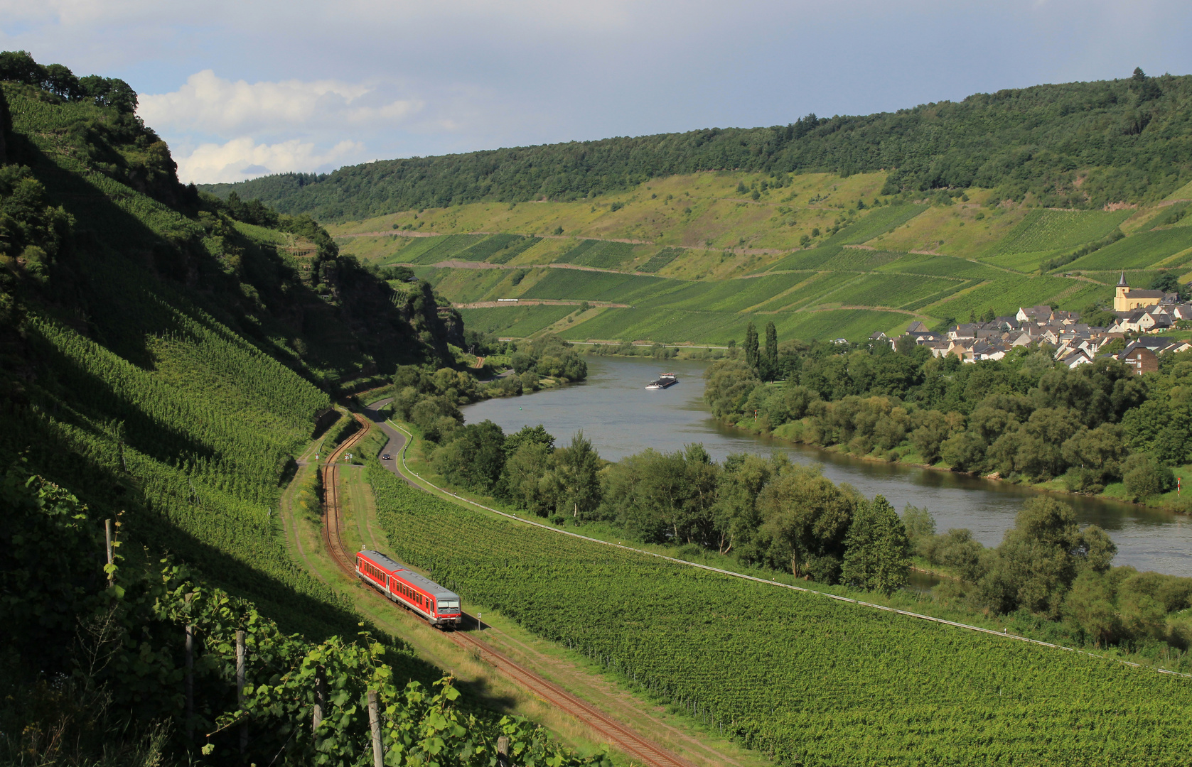 Mit dem 628 über die Moselweinbahn I