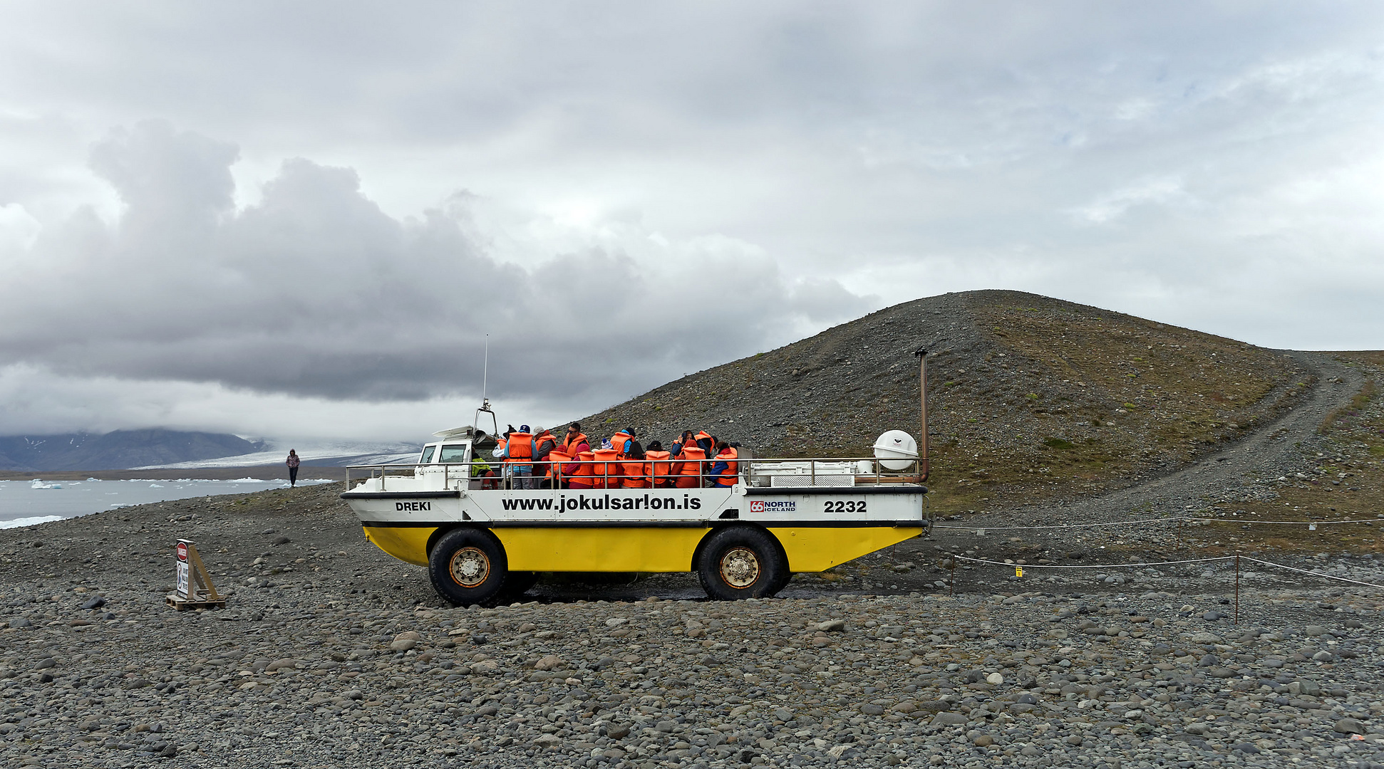 Mit dem Amphibienfahrzeug auf den Jökulsárlon