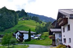 Mit dem Auto von Latschau hinab nach Tschagguns / Schruns (2)