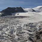 Mit dem Blick in den herrlichen Fee Gletscher unter dem Allalinhorn 4027m hoch...