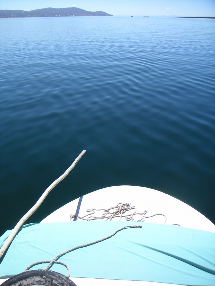 Mit dem Boot auf dem Titicaca-See