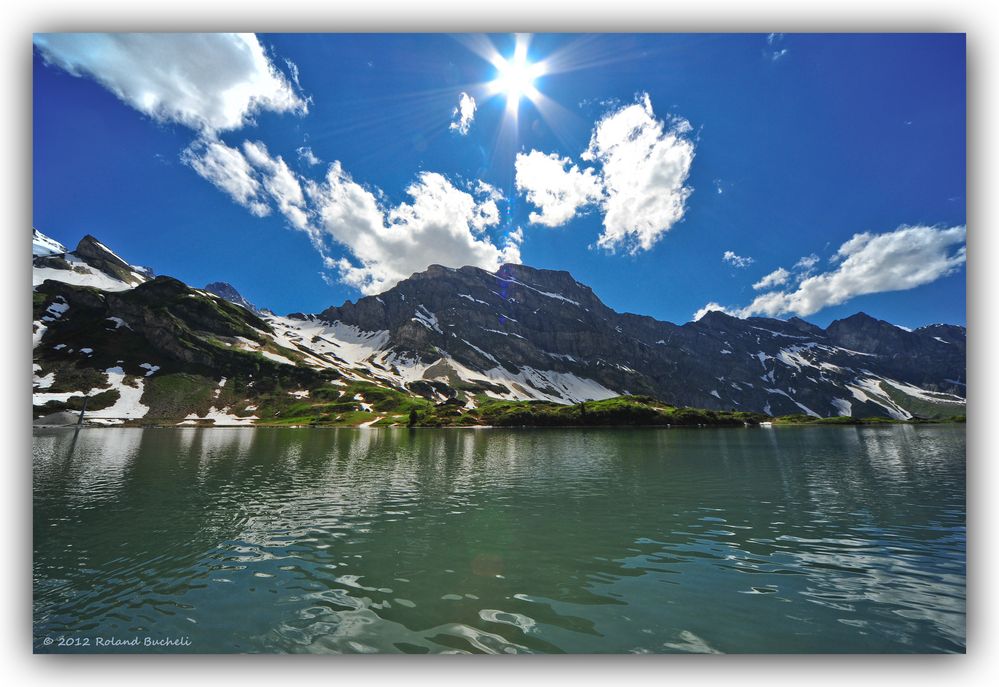 Mit dem Boot auf dem Trüebsee