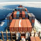 mit dem containerschiff " reinbek " in die eiszeit