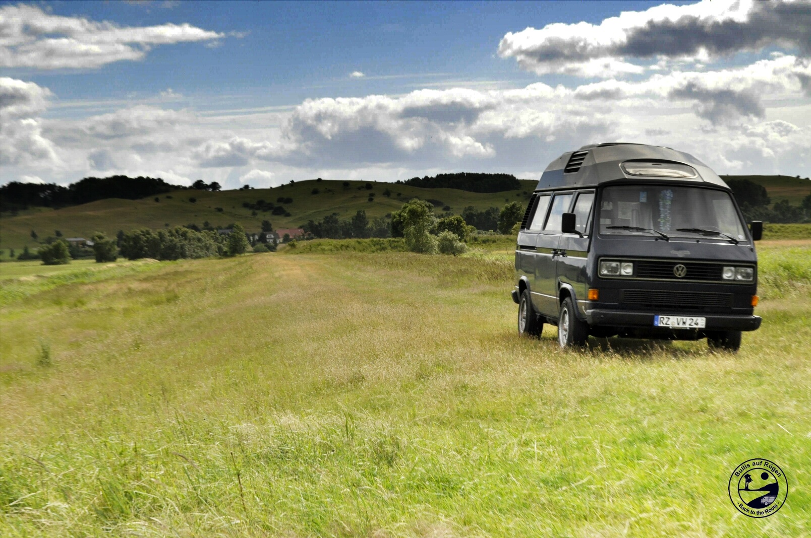 ... mit dem Dehler 2+2 auf Rügen 2013 - auf Gras geparkt