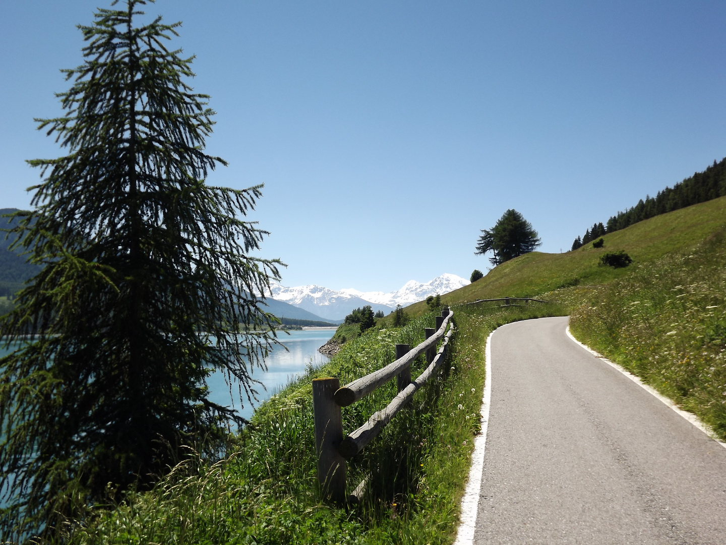 Mit dem Fahrrad über den Reschenpass