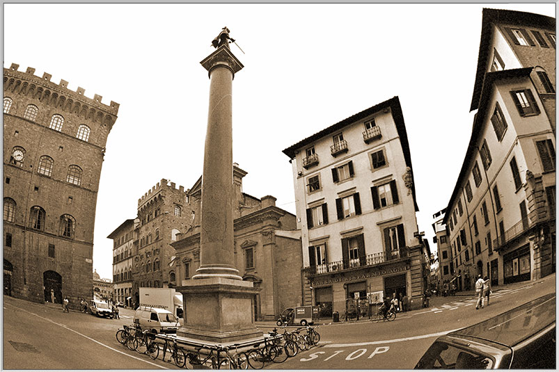 Mit dem Fisheye durch Florenz 02