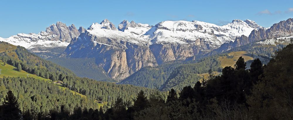 Mit dem frischen Septemberschnee zur Geislergruppe geschaut