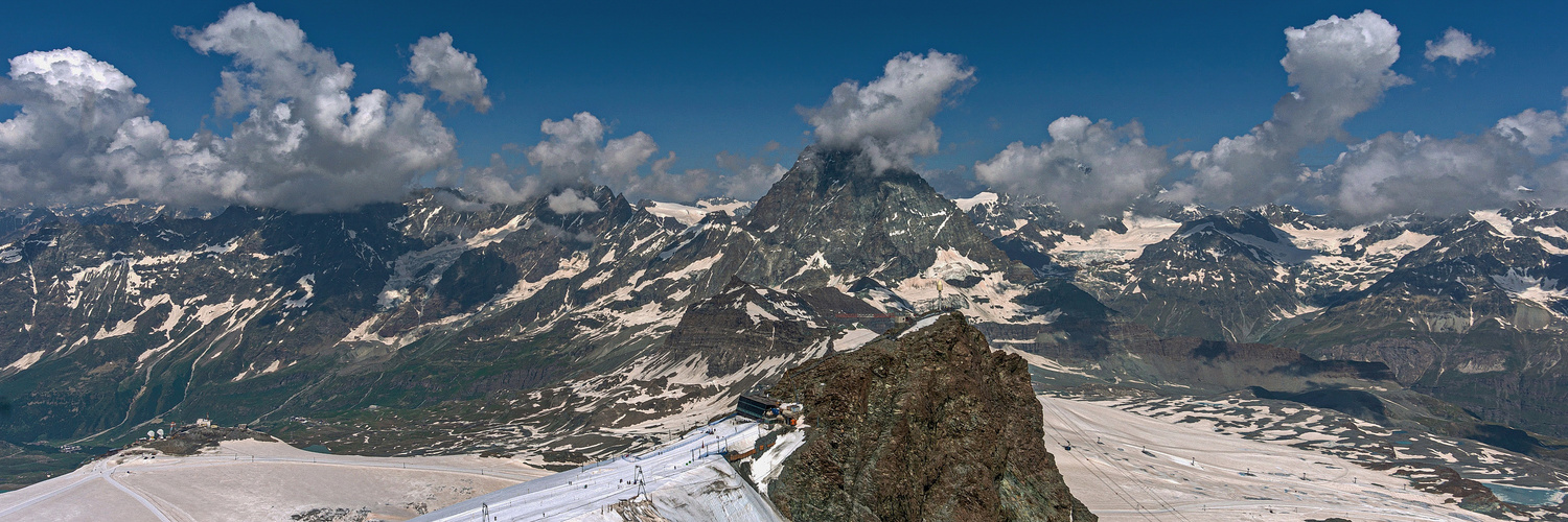  ... mit dem Helikopter von Air Zermatt am Matterhorn (4)