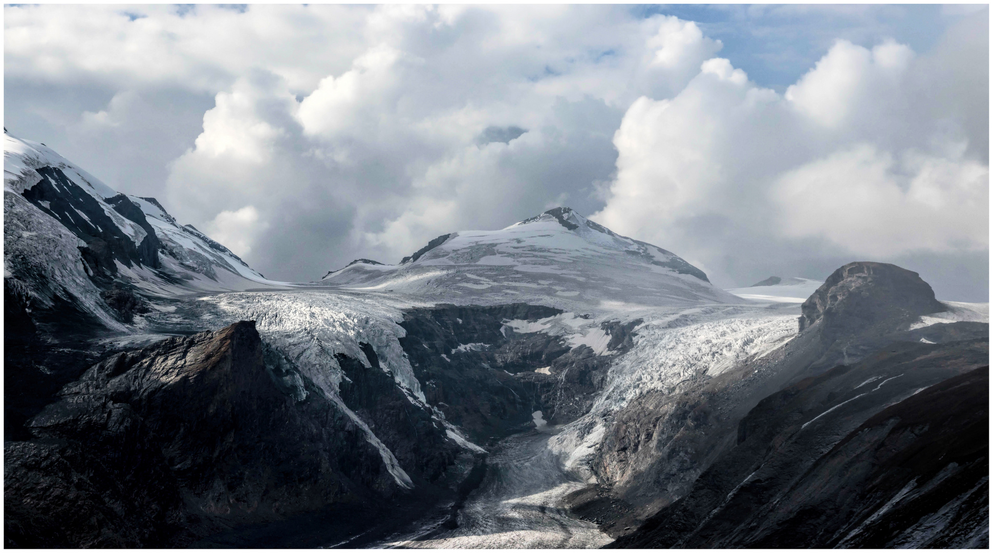 Mit dem Kopf in den Wolken - Der Gletscher des Großglockners