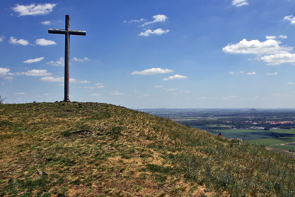 Mit dem Kreuz auf der Radebyle wünsche ich allen ein gesegnetes Christfest