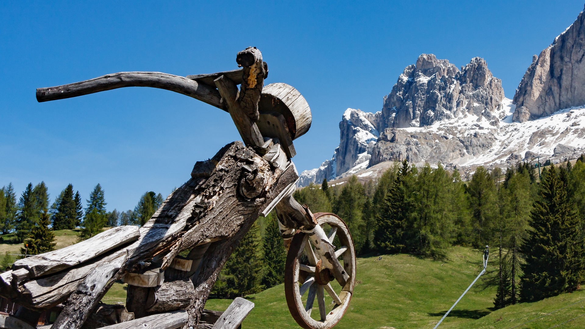 Mit dem Moped in den Dolomiten ....