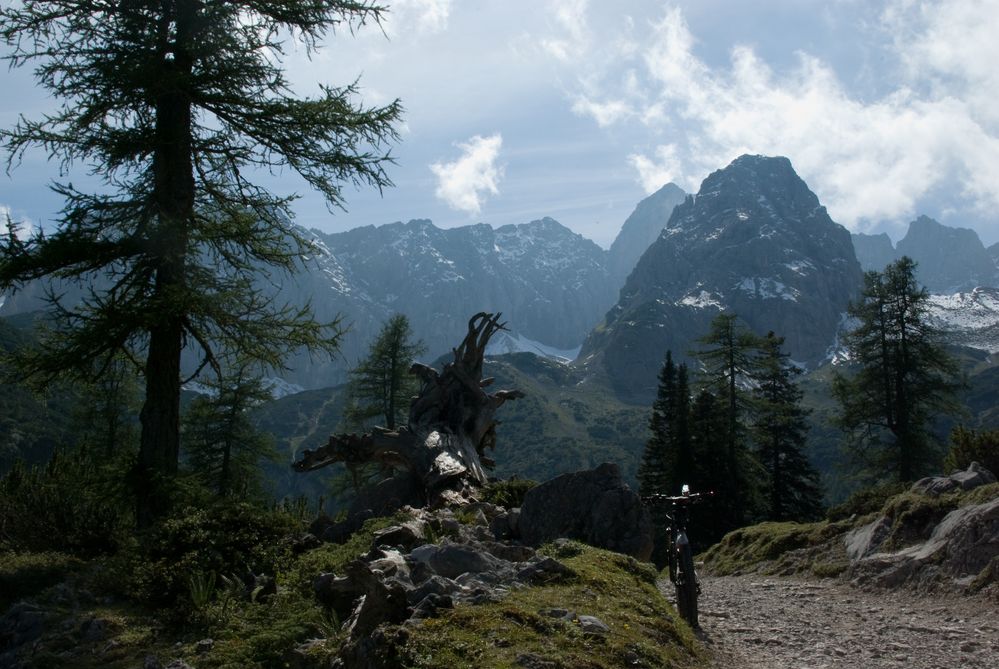 Mit dem Mountainbike im Gaistal (Mittenwald --> Leutasch, Österreich)