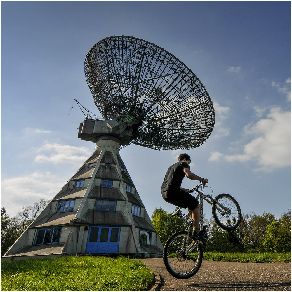 Mit dem Mountainbike zum Astropeiler Stockert