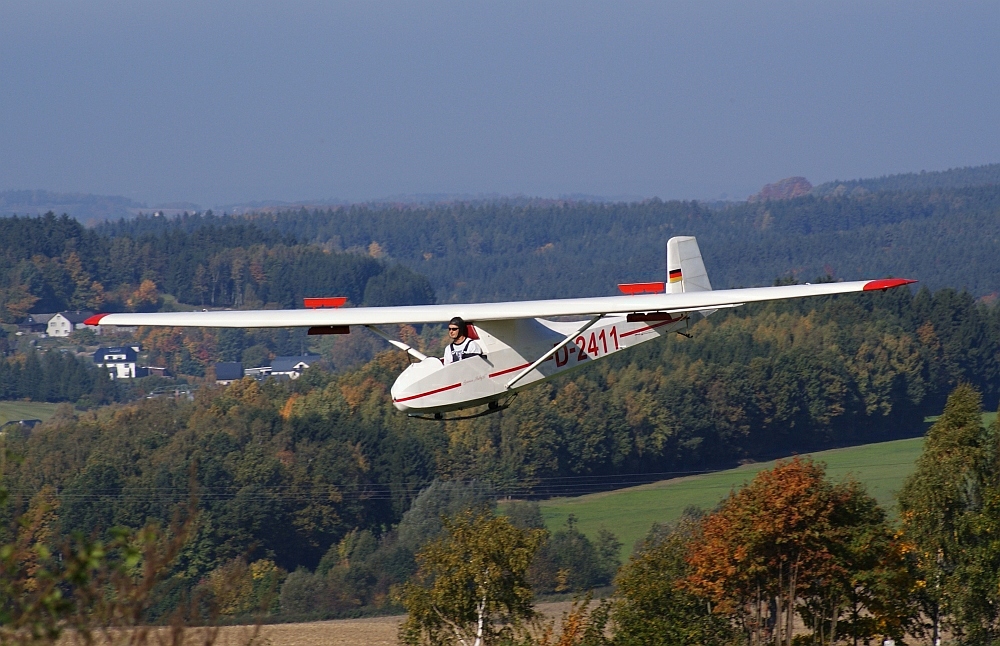 Mit dem Oldtimer durch den Herbst