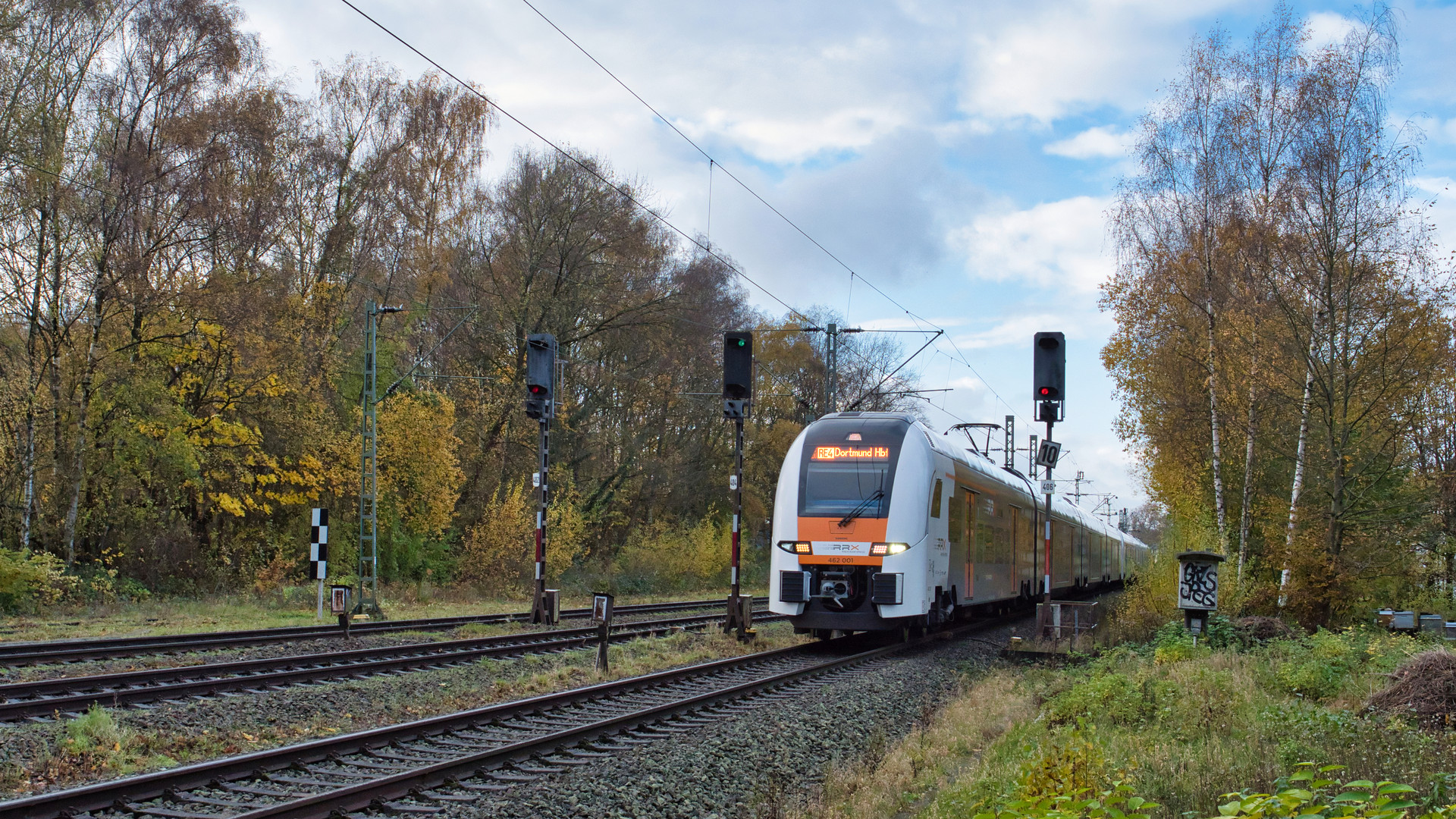 Mit dem RE 4 durch Hochdahl nach Dortmund