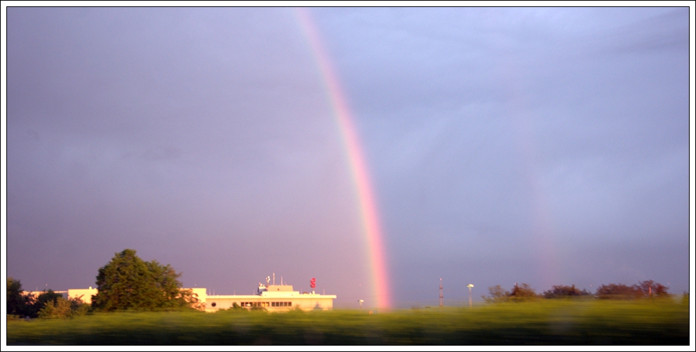 Mit dem Regenbogen kommt das Glück