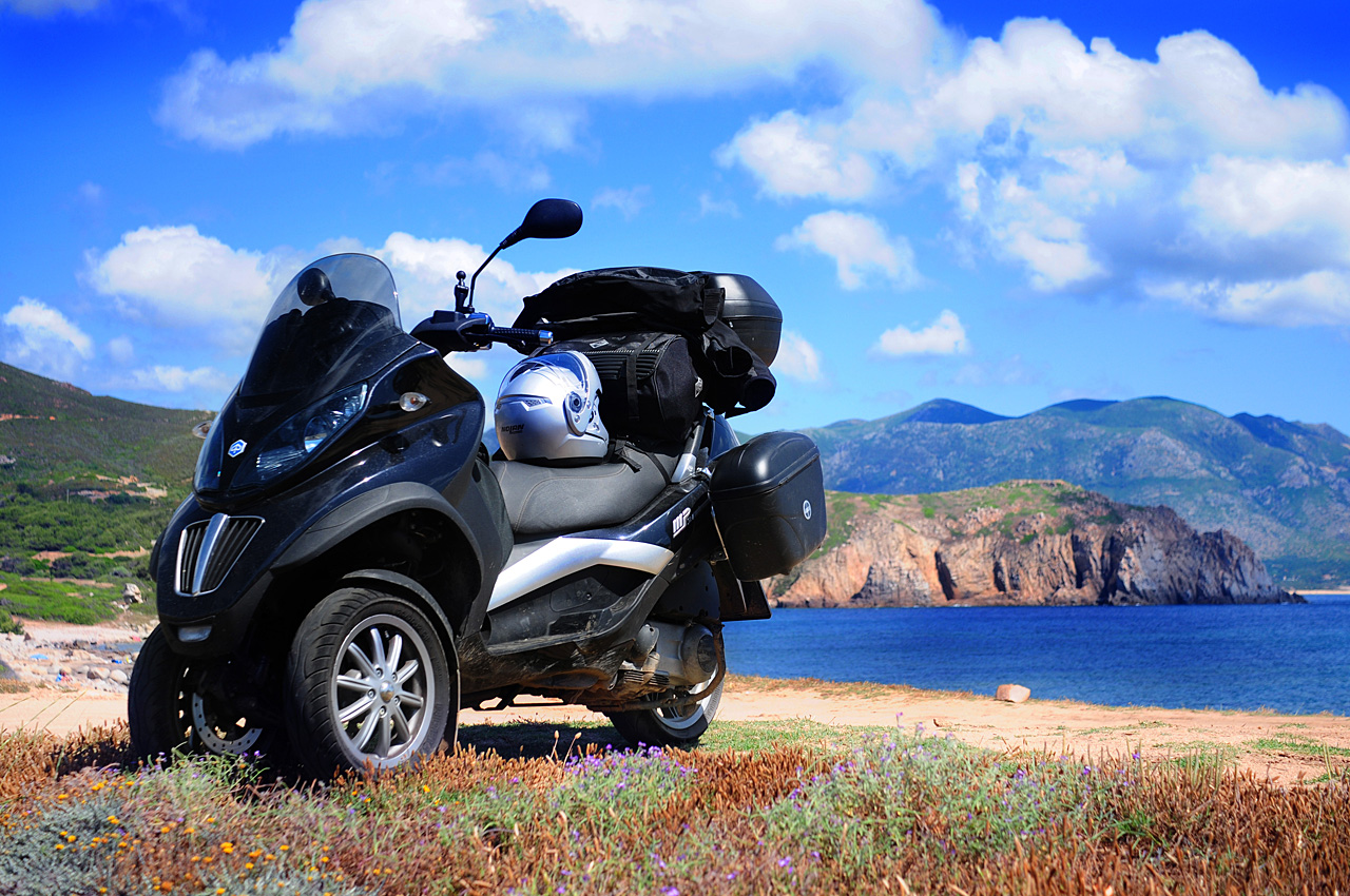 Mit dem Roller auf Sardinien