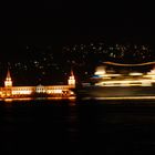Mit dem Schiff durch Istanbul