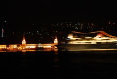 Mit dem Schiff durch Istanbul