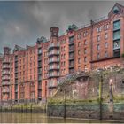 mit dem Schiff in der Speicherstadt