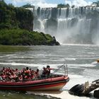 Mit dem Schlauchboot in die Iguazu- Wasserfälle