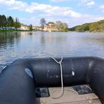 Mit dem Schlauchboot über die Mulde