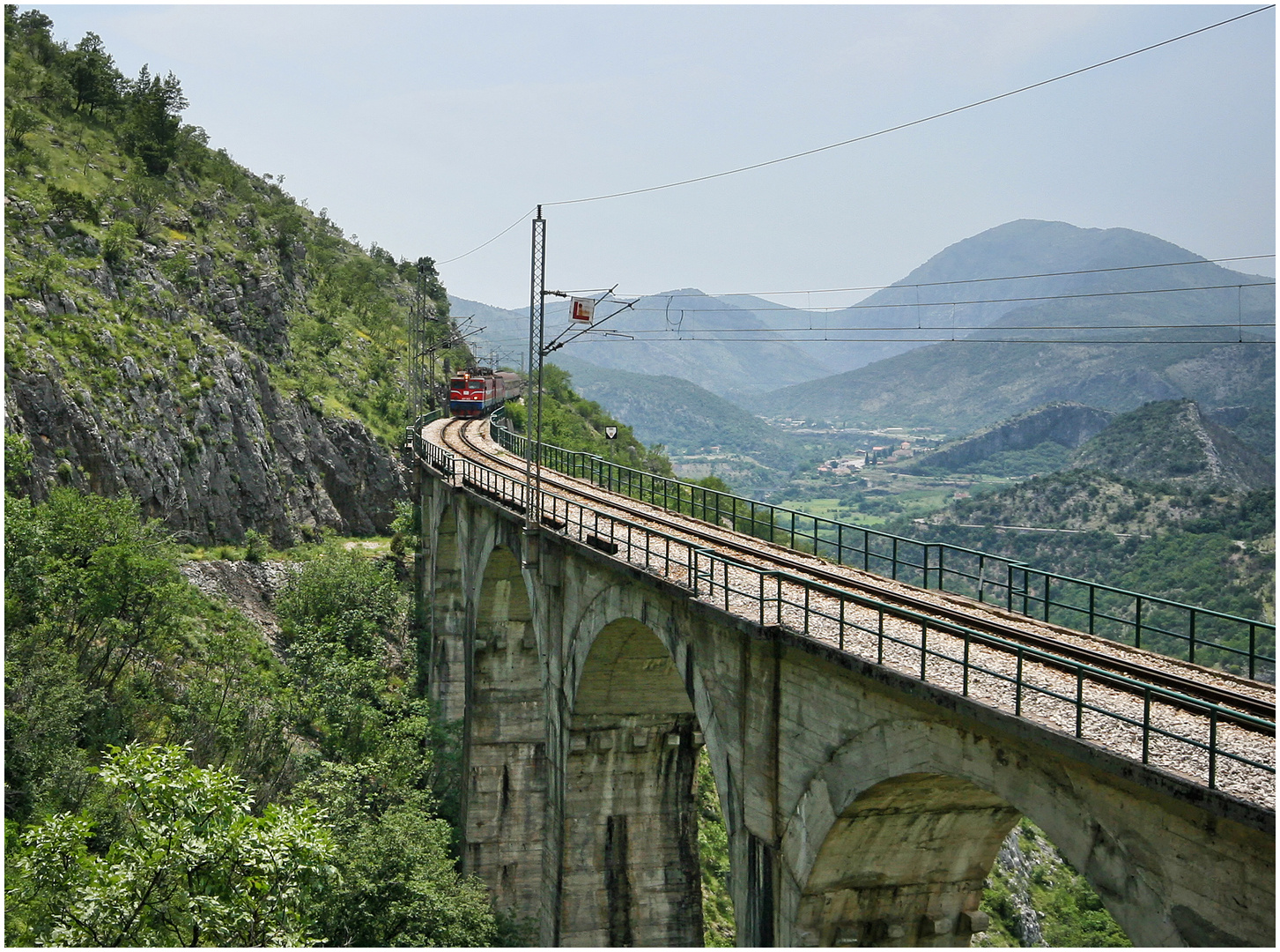 Mit dem Schnellzug durch die Berge LXXI