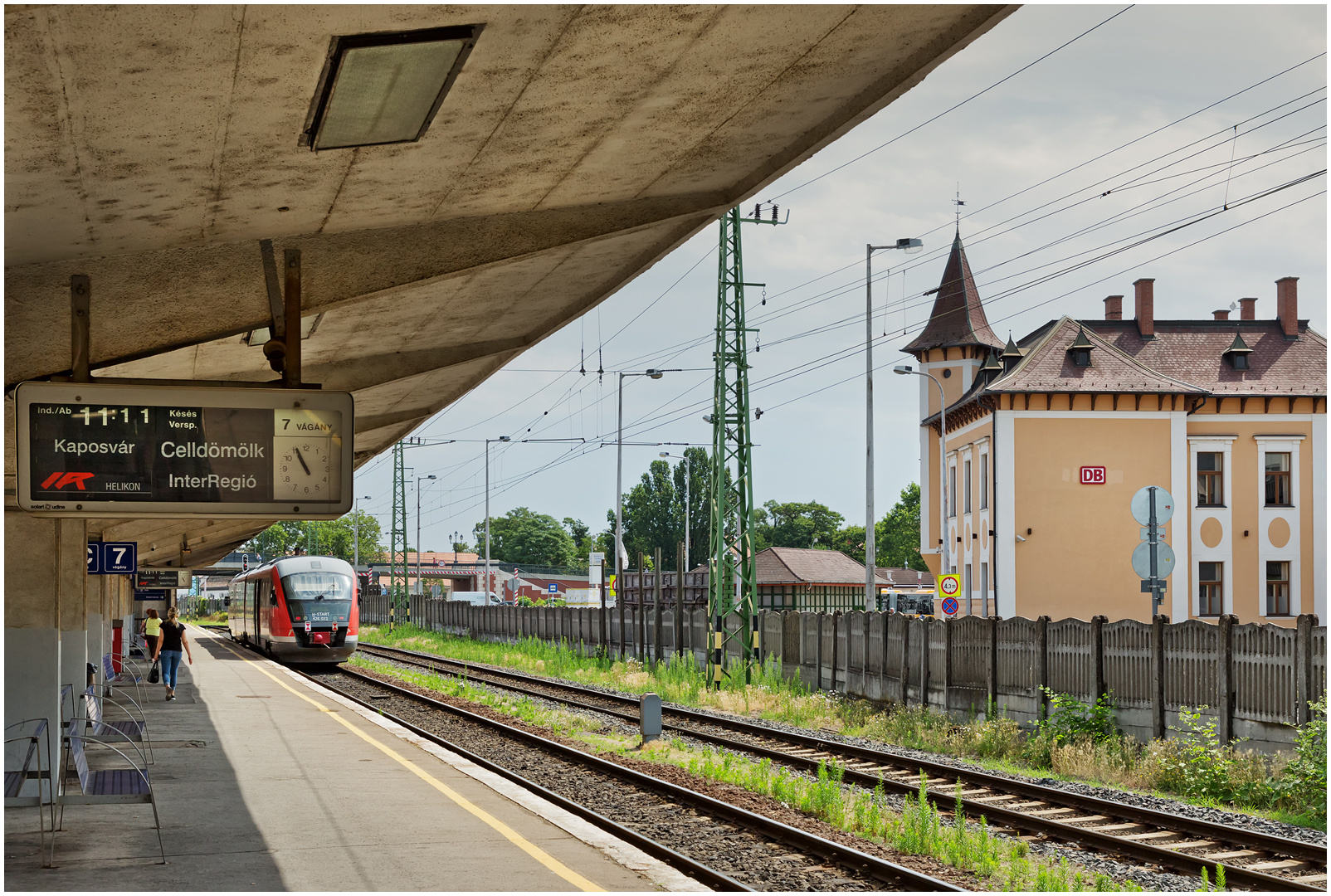 Mit dem Schnellzug durch die Hecke CCCLXXXIV