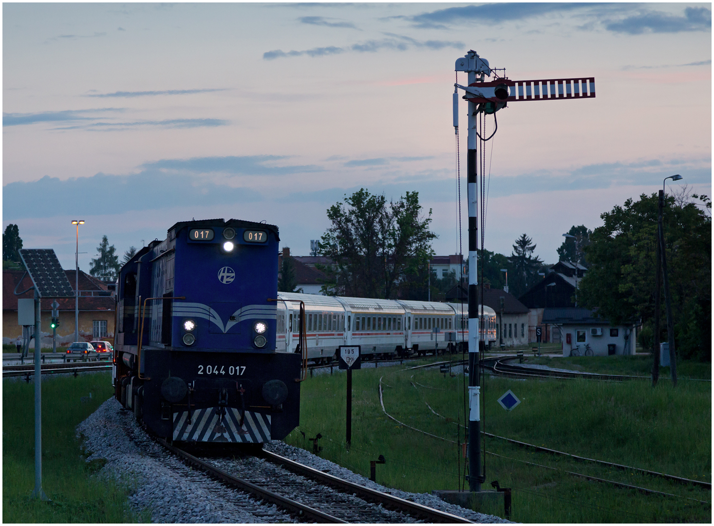 Mit dem Schnellzug durch die Hecke CCXXXV