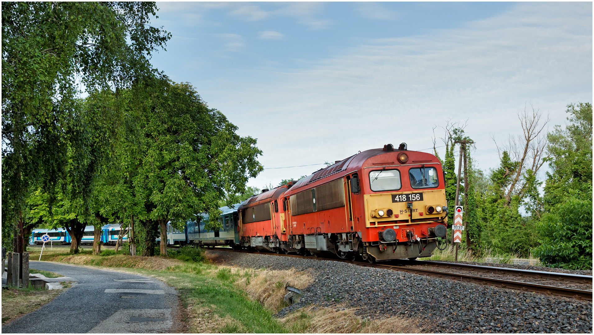 Mit dem Schnellzug durch die Hecke DCCLXXVI