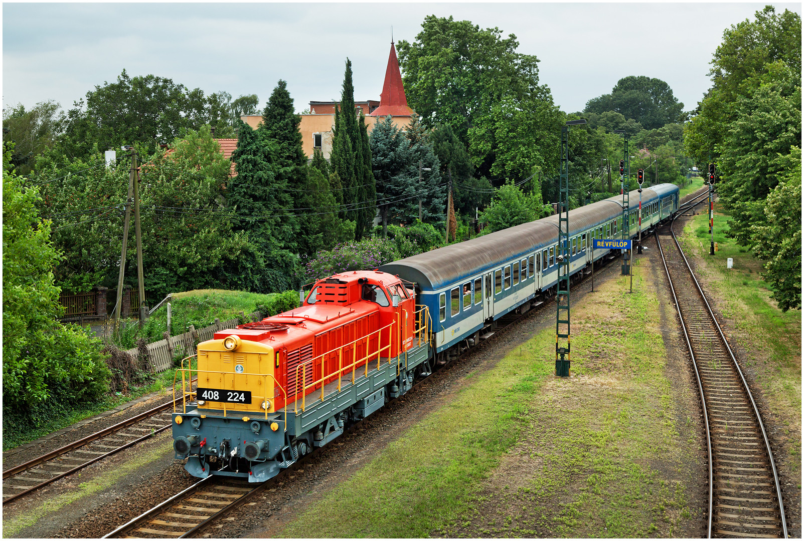 Mit dem Schnellzug durch die Hecke DCCXXXIII