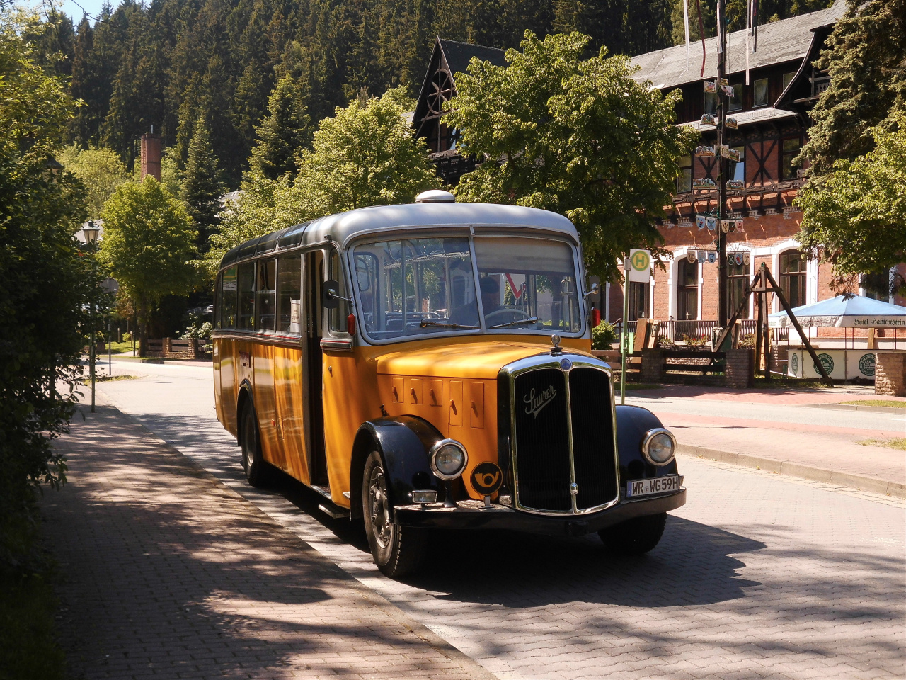 Mit dem Schweizer Alpenbus durchs Selketal 2.