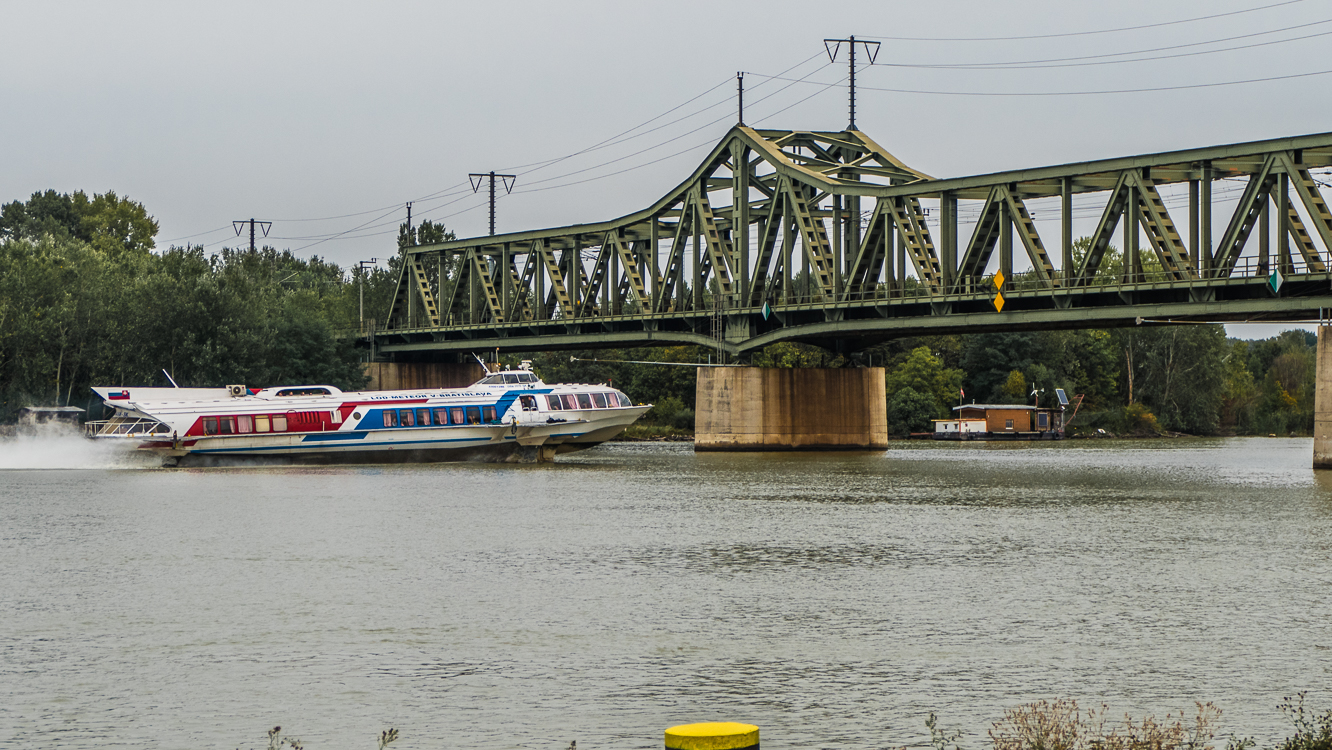 Mit dem Tragflügelboot von Wien nach Bratislava!