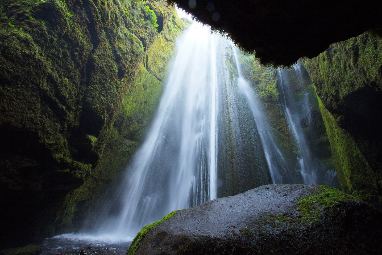 Mit dem Wasserfall auf Tuchfühlung