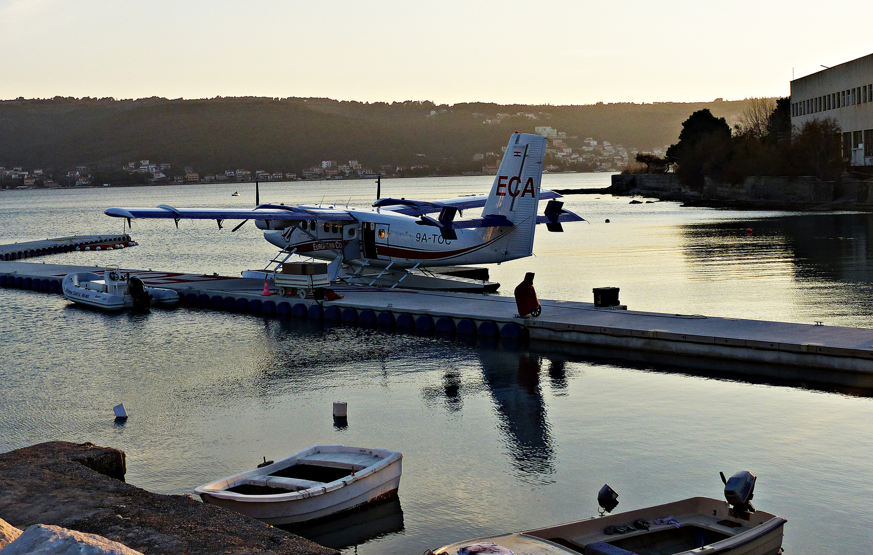 Mit dem Wasserflugzeug auf die Inseln fliegen