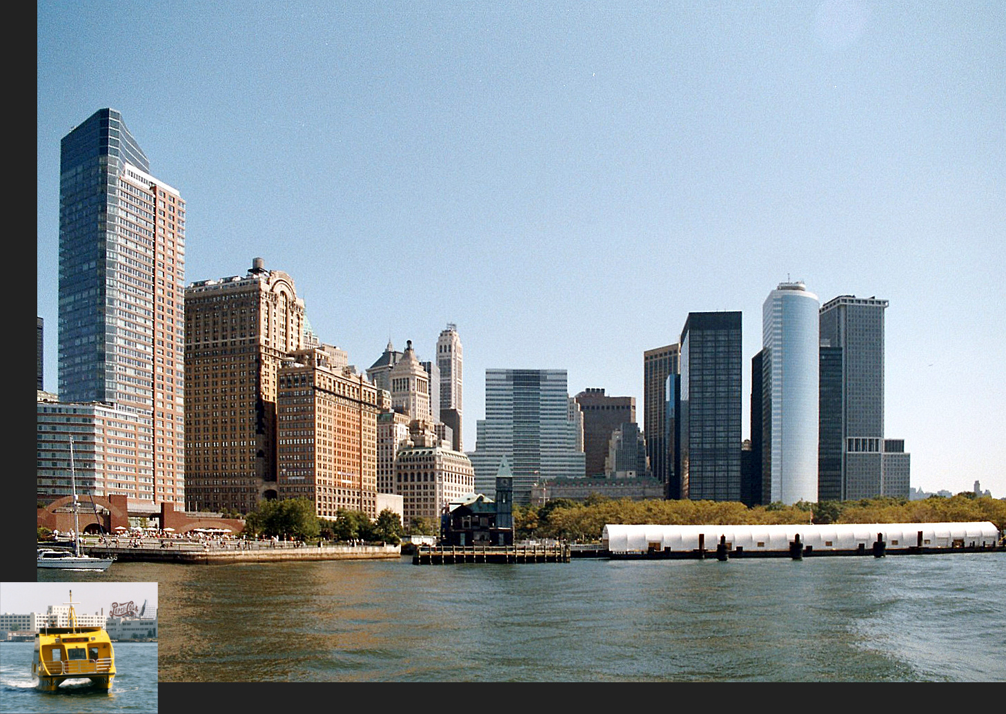 Mit dem Water Taxi am Battery Park, der Südspitze Manhattans