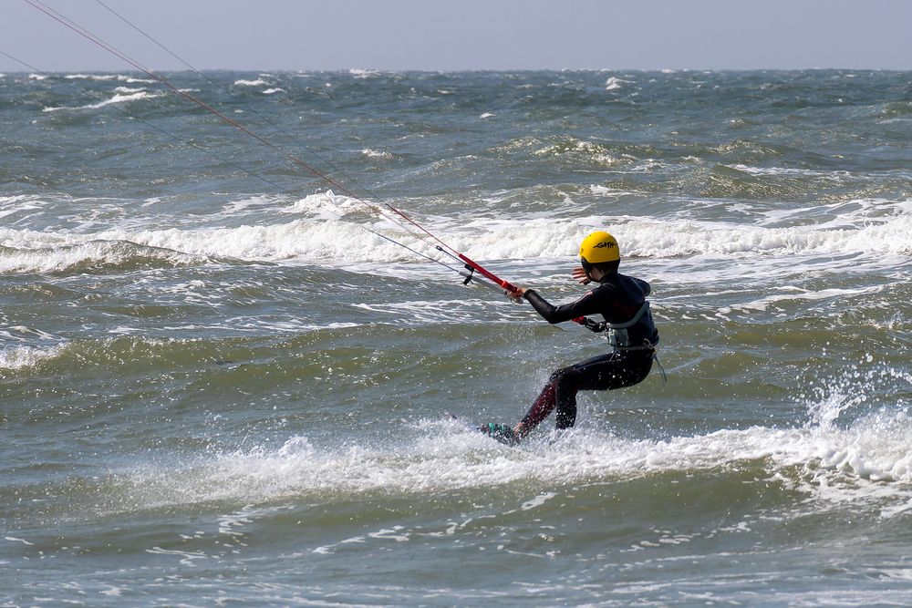 Mit dem Wind fahrt aufnehmen