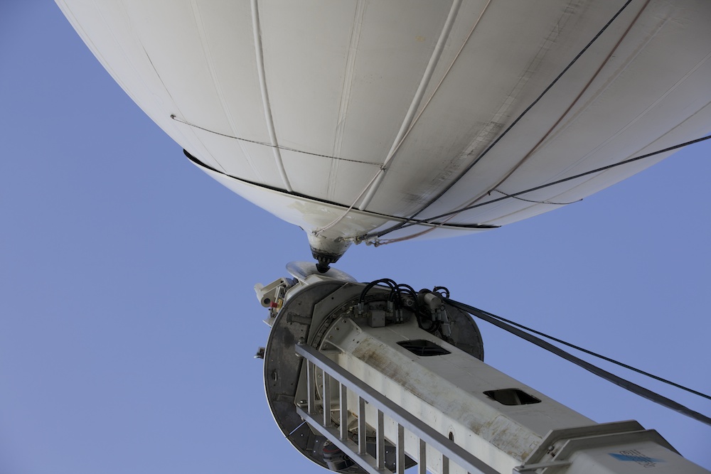 "Mit dem Zeppelin unterwegs" Bild 1