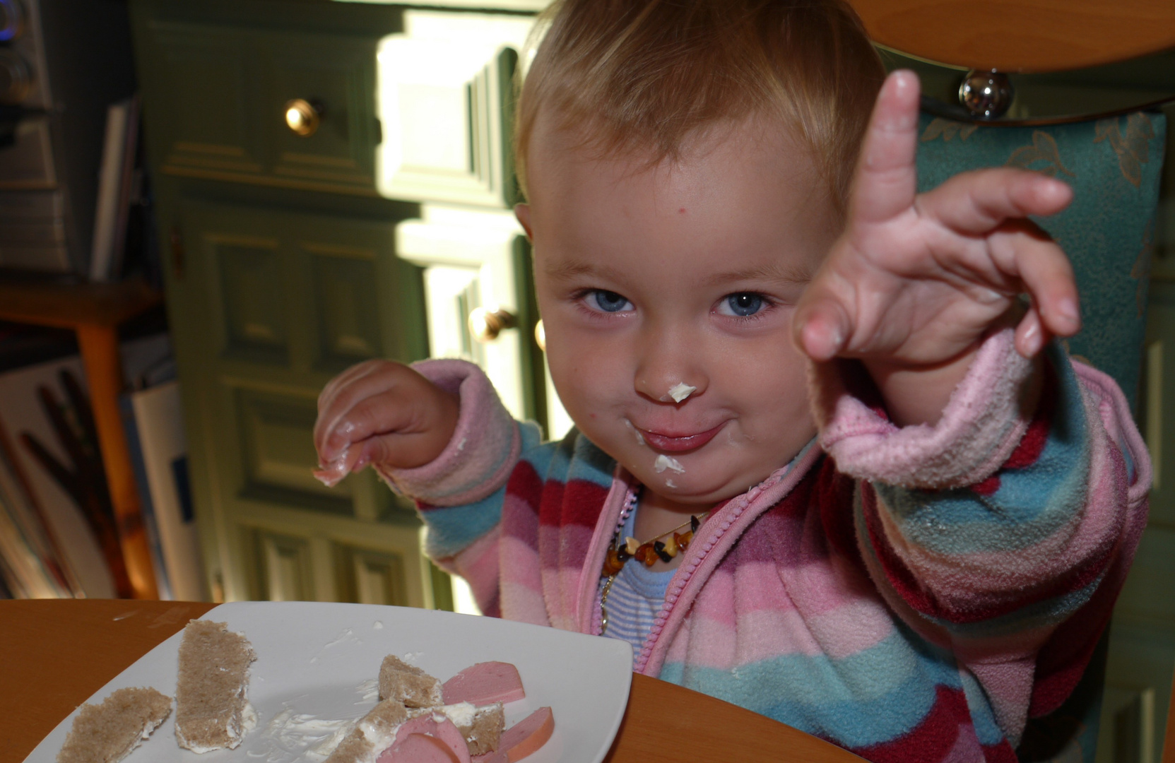Mit den Fingern Essen macht Spaß Foto & Bild jana, menschen Bilder