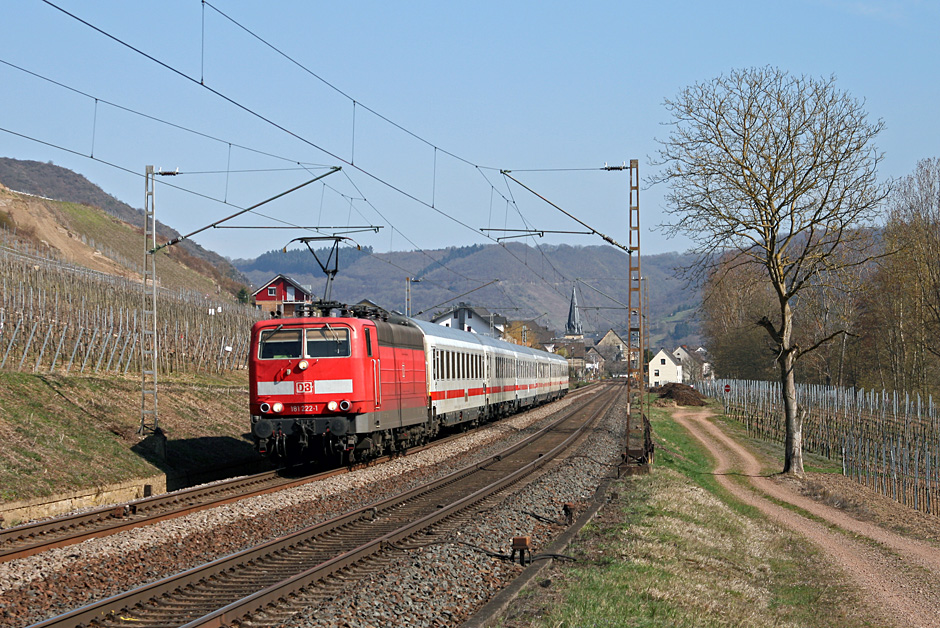 Mit der 181 durch das Moseltal