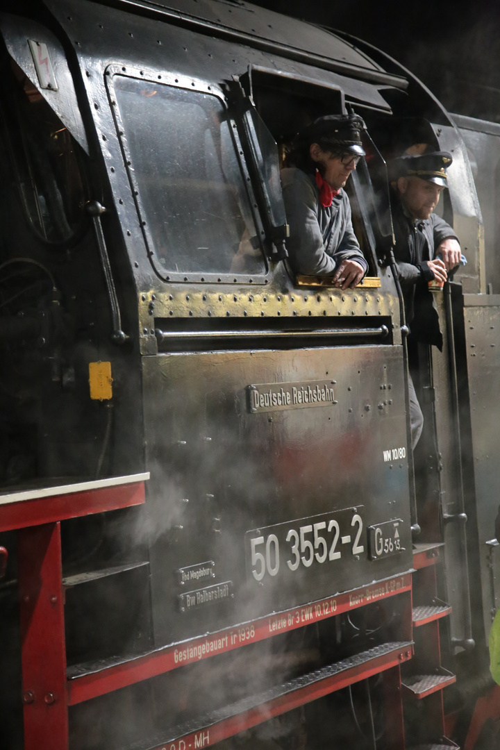 Mit der 503552-2 der Hanauer Museumsbahn in Würzburg