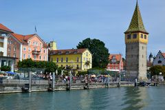 Mit der Ankunft im Lindauer Hafen am Bodensee…