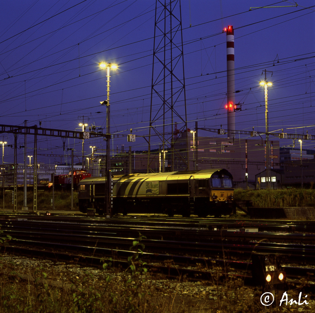 Mit der Hasselblad: Class 66 im Basel SBB RB