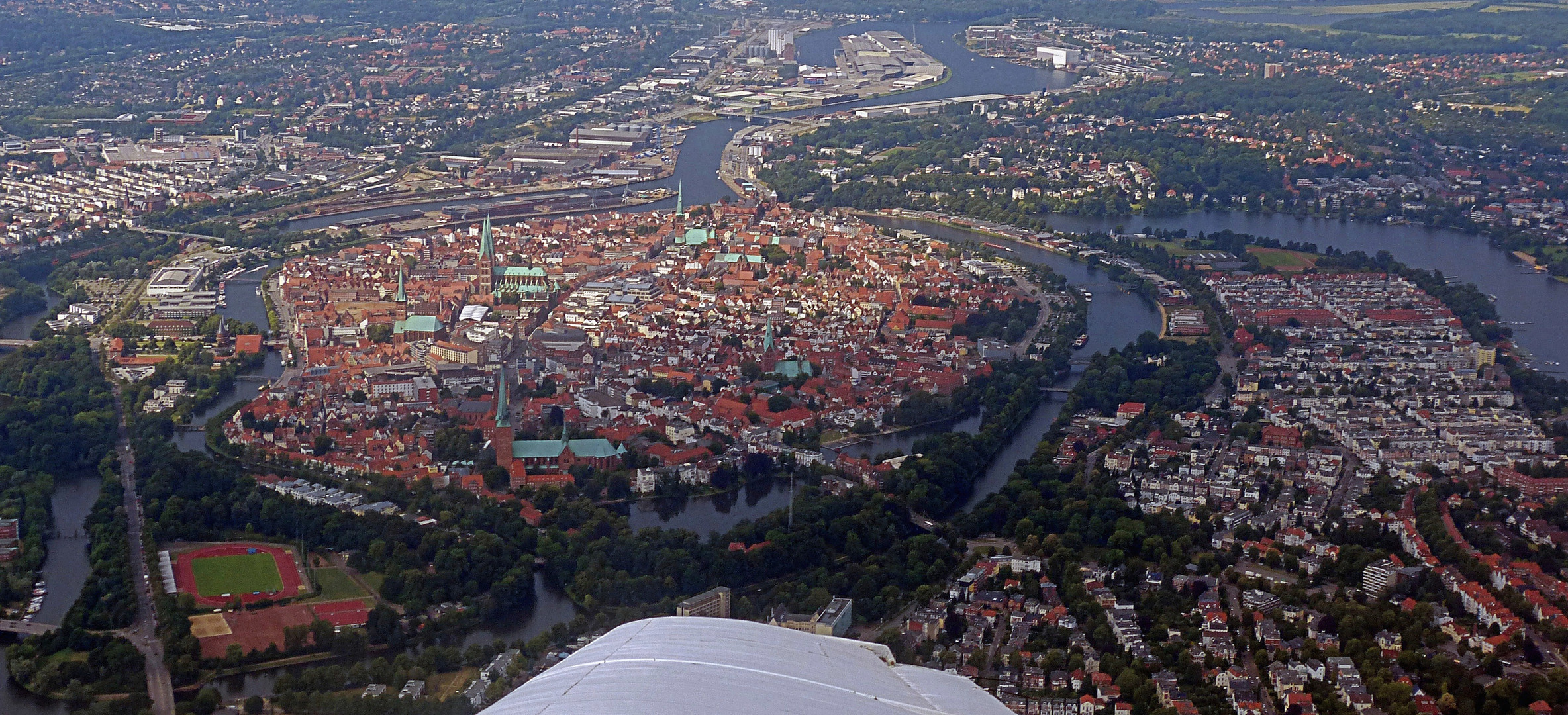 Mit der JU 52 über Lübeck ...