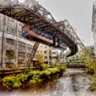 Mit der Schwebebahn über die Wupper