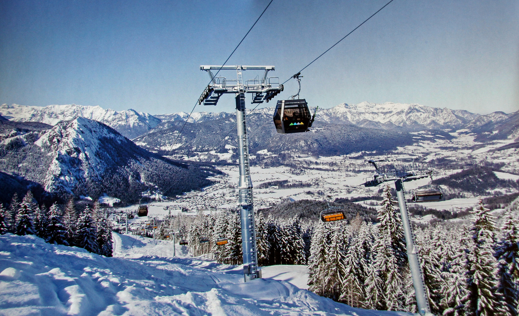 Mit der Seilbahn zum Jenner im Berchtesgadener Land-Kalendermotiv