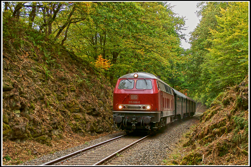 Mit der Steilstrecken 215 durch das Kasbachtal