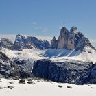 Mit einem sonnigen Winterbild von den Drei Zinnen möchte ich allen...