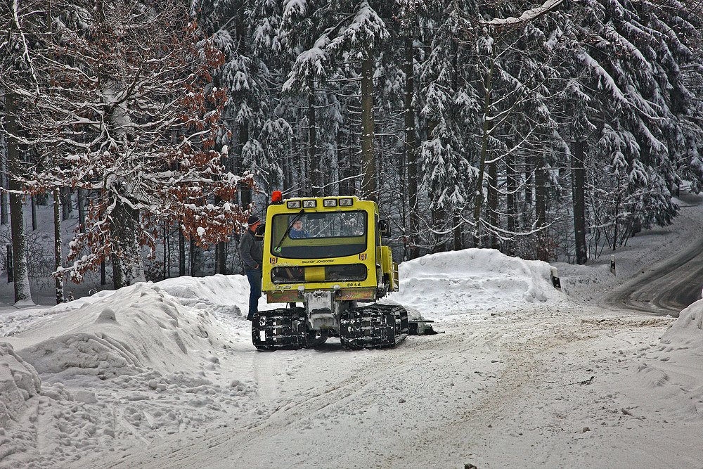 Mit Loipen spuren ist es auch im Zittauer Gebirge erst mal vorbei...